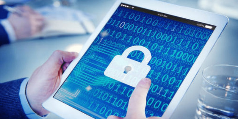 软件开发：如何加强保护用户隐私和数据安全